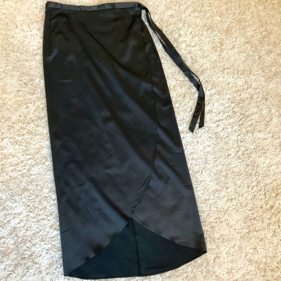 Asos Black 10 Wrap Midi Skirt with Side Tie Classic Minimalist Normcore Scandi - Picture 1 of 6